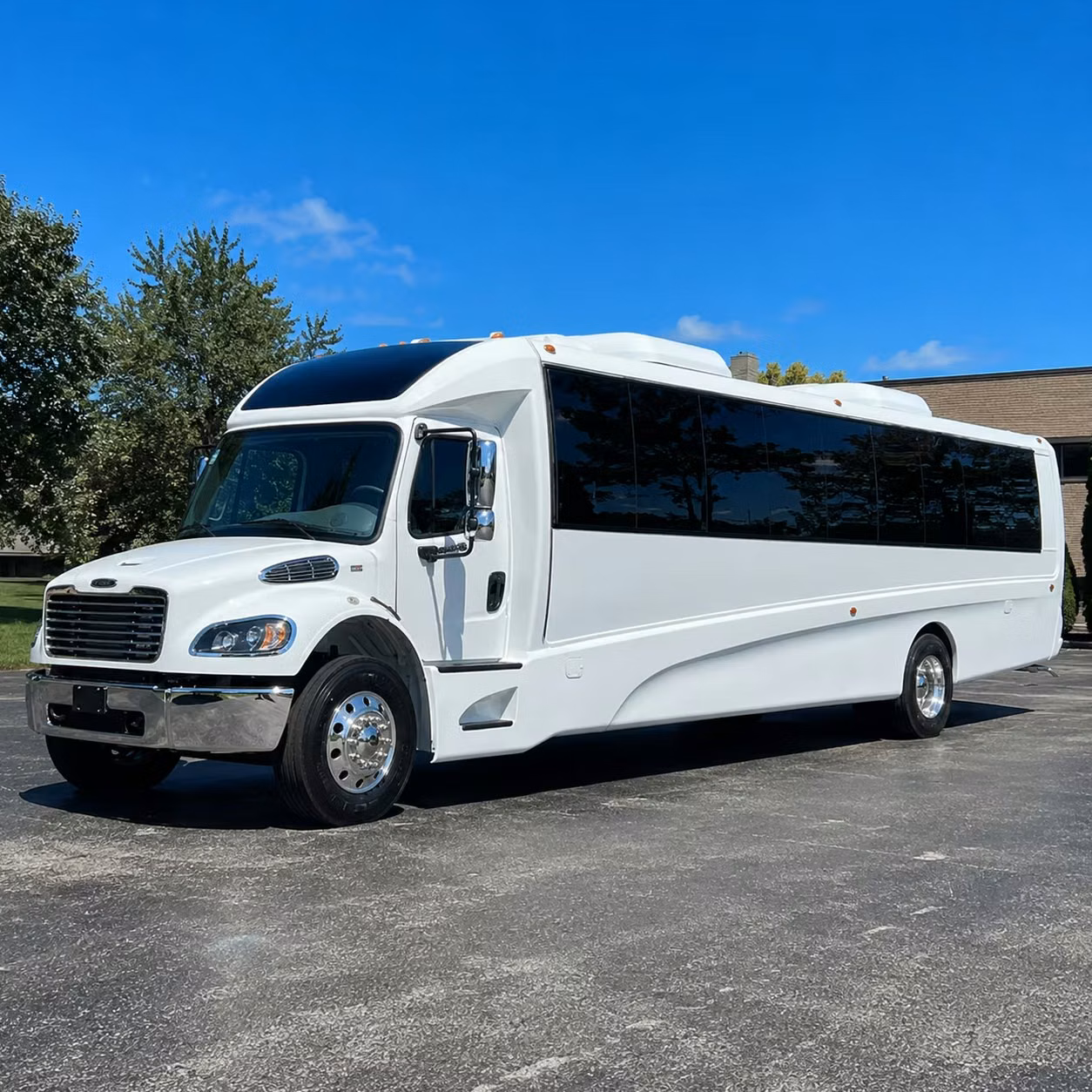 minibus rentals for modesto bridal party transportation
